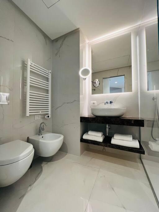 Piazza Affari Apartment - City Center Milan Exterior photo