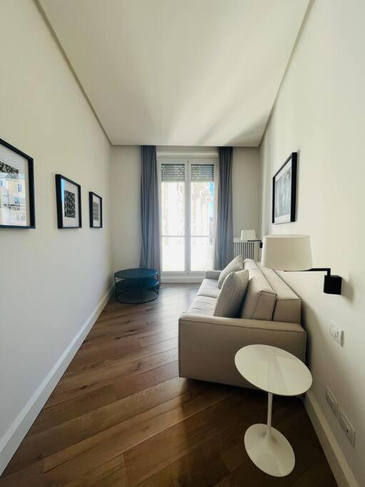 Piazza Affari Apartment - City Center Milan Exterior photo